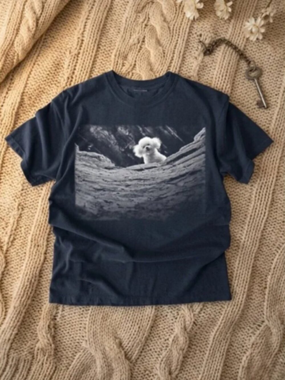 Vintage Puppy Graphic Tee Y2K Aesthetic Dog Shirt Cute Pet Streetwear